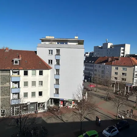 Ed-grosse, Moderne In Zentraler Lage, Mit Balkon, Lift Und Parkplatz * Ганновер